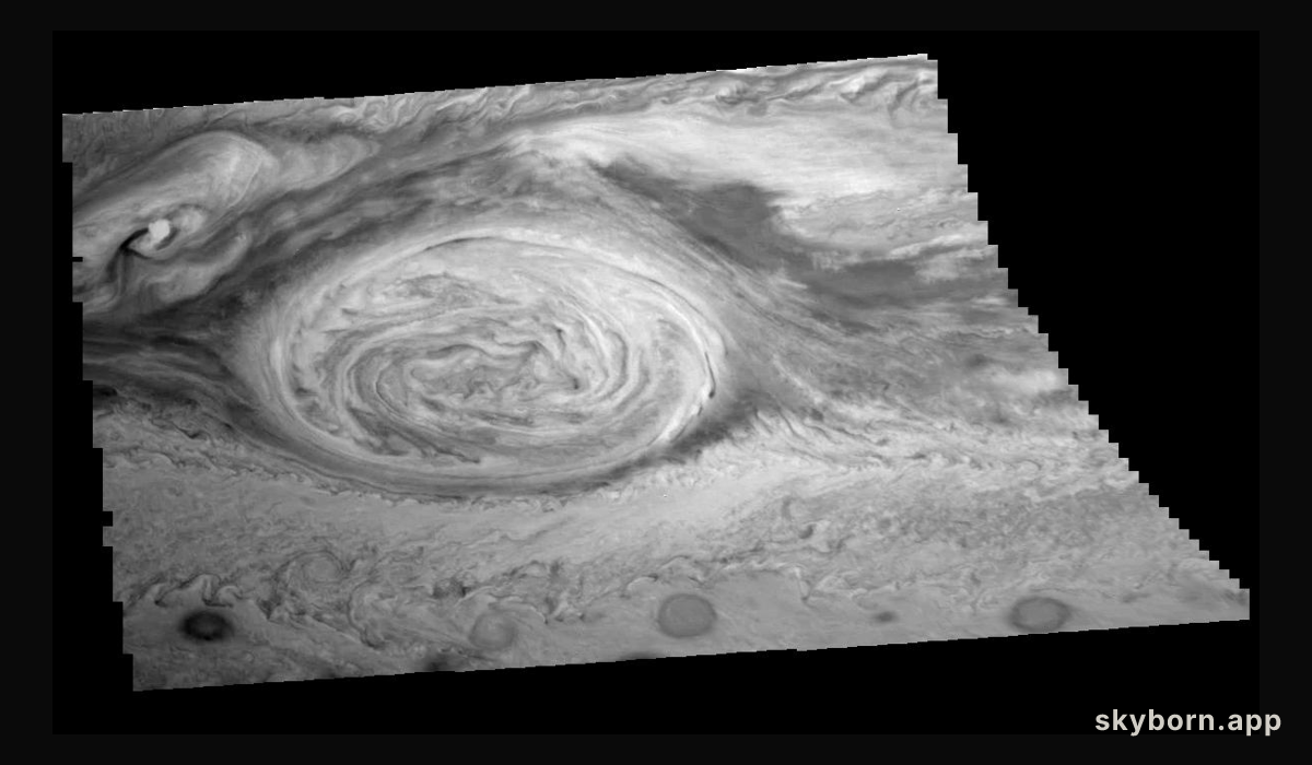 Galileo, Cassini, and the Great Red Spot