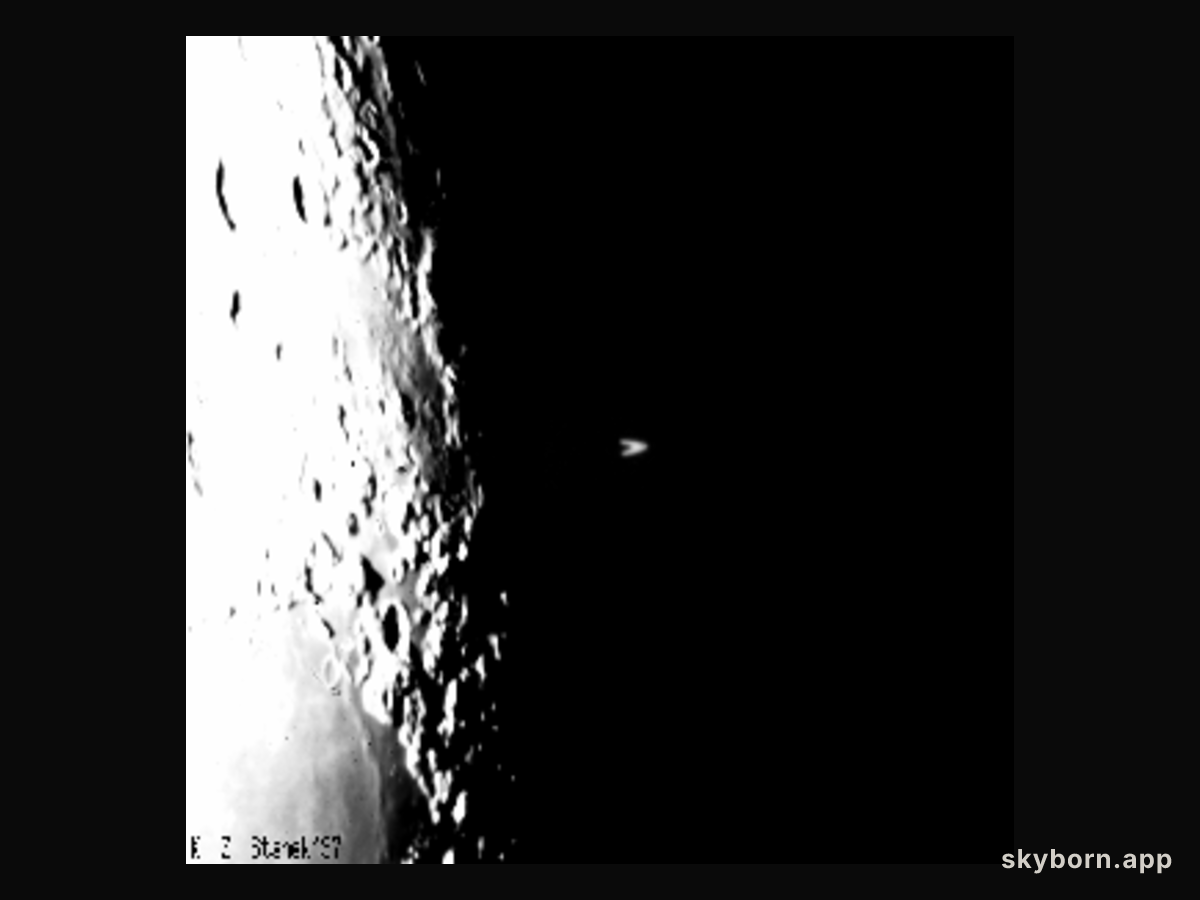 Moon Occults Saturn