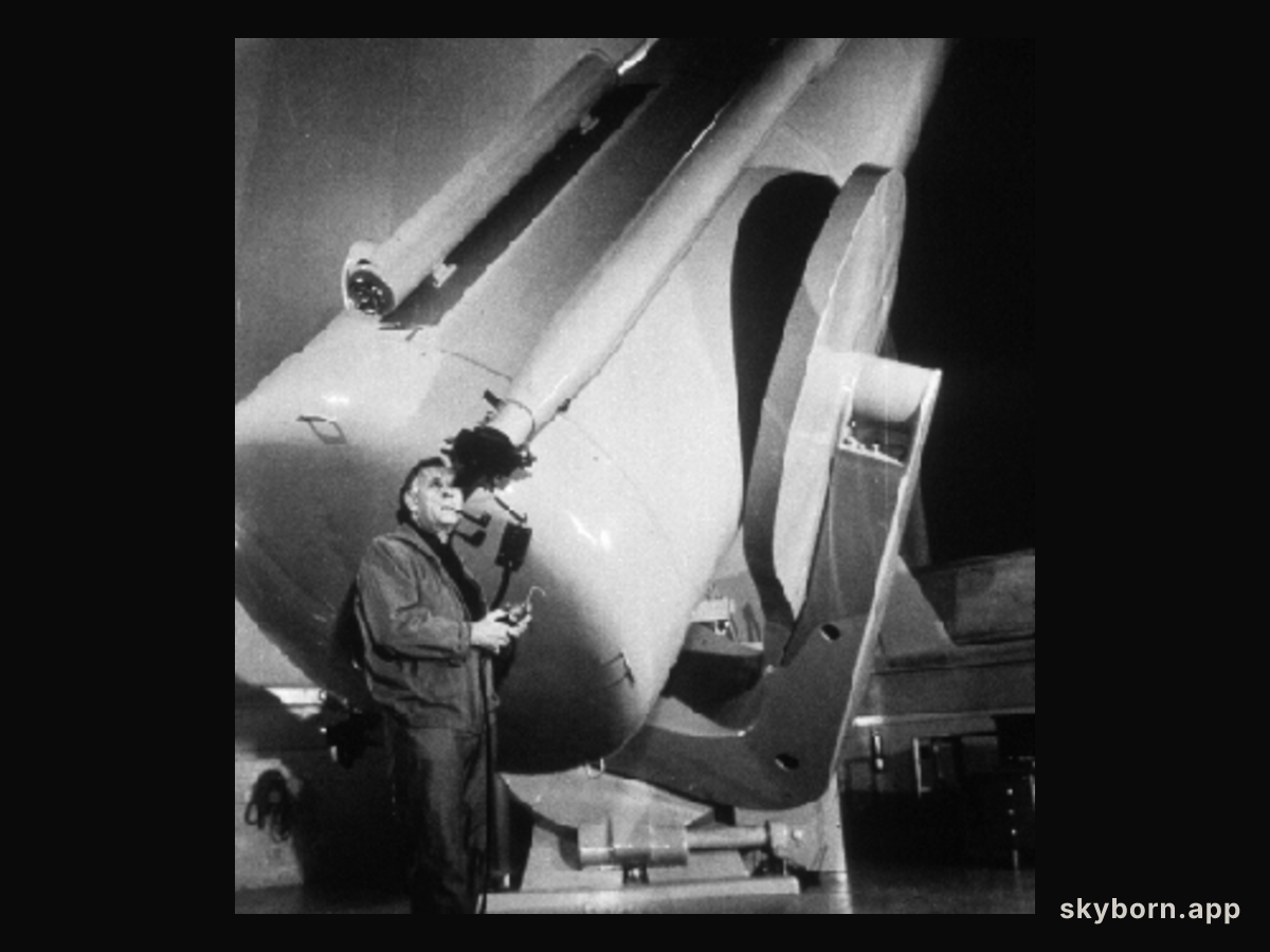 Edwin Hubble Discovers the Universe