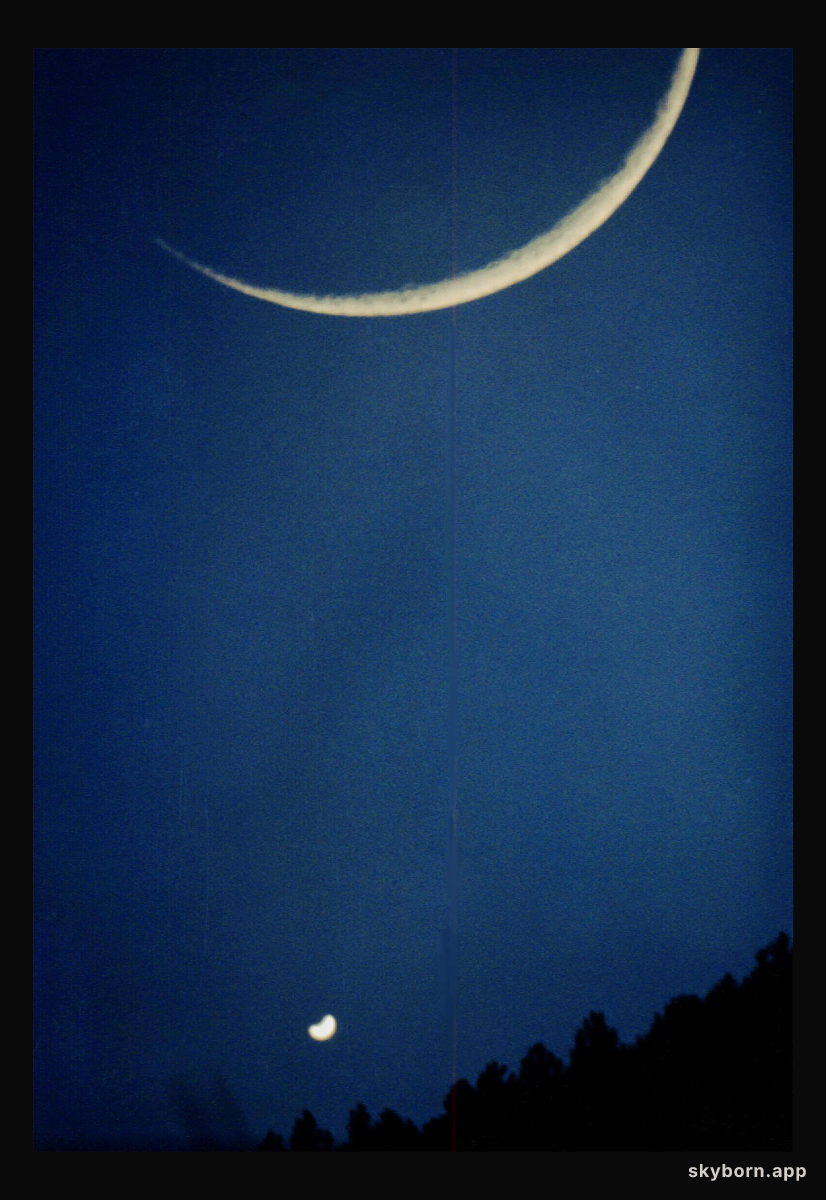 Moon And Venus Share The Sky