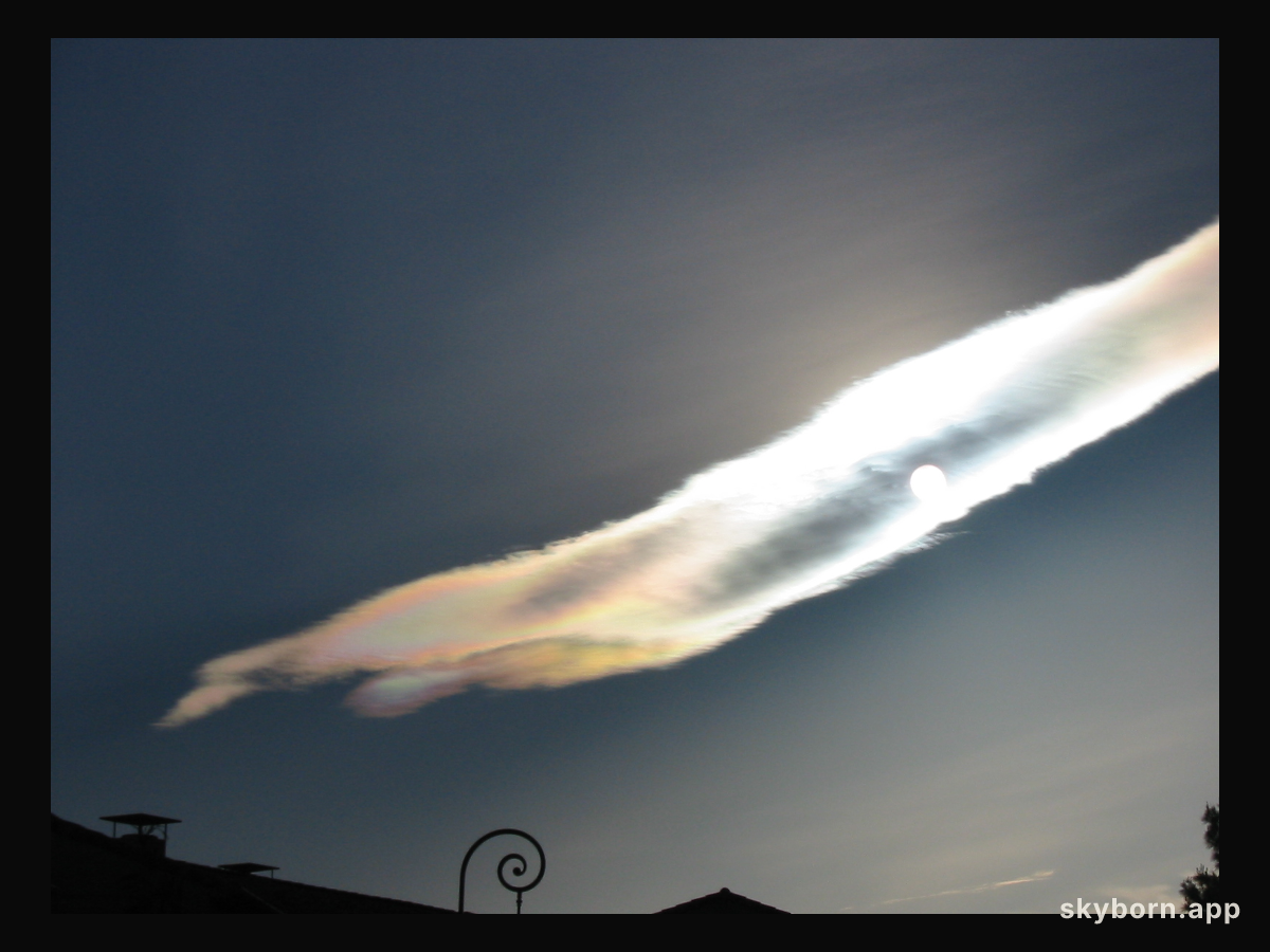An Iridescent Cloud Over France