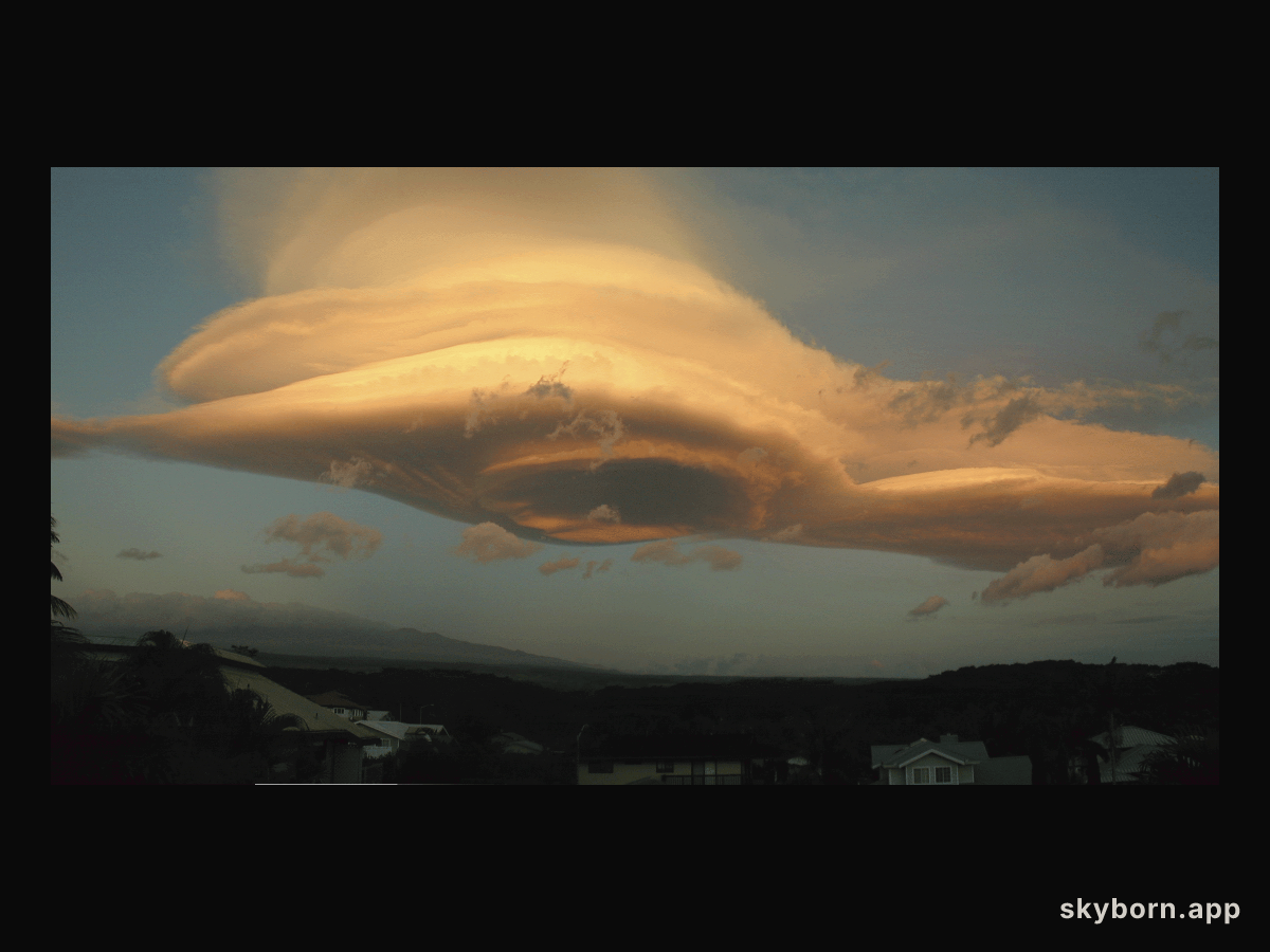 A Lenticular Cloud Over Hawai'i