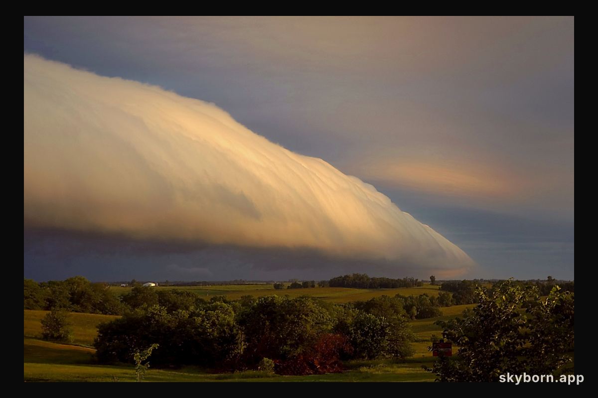 A Roll Cloud Over Missouri