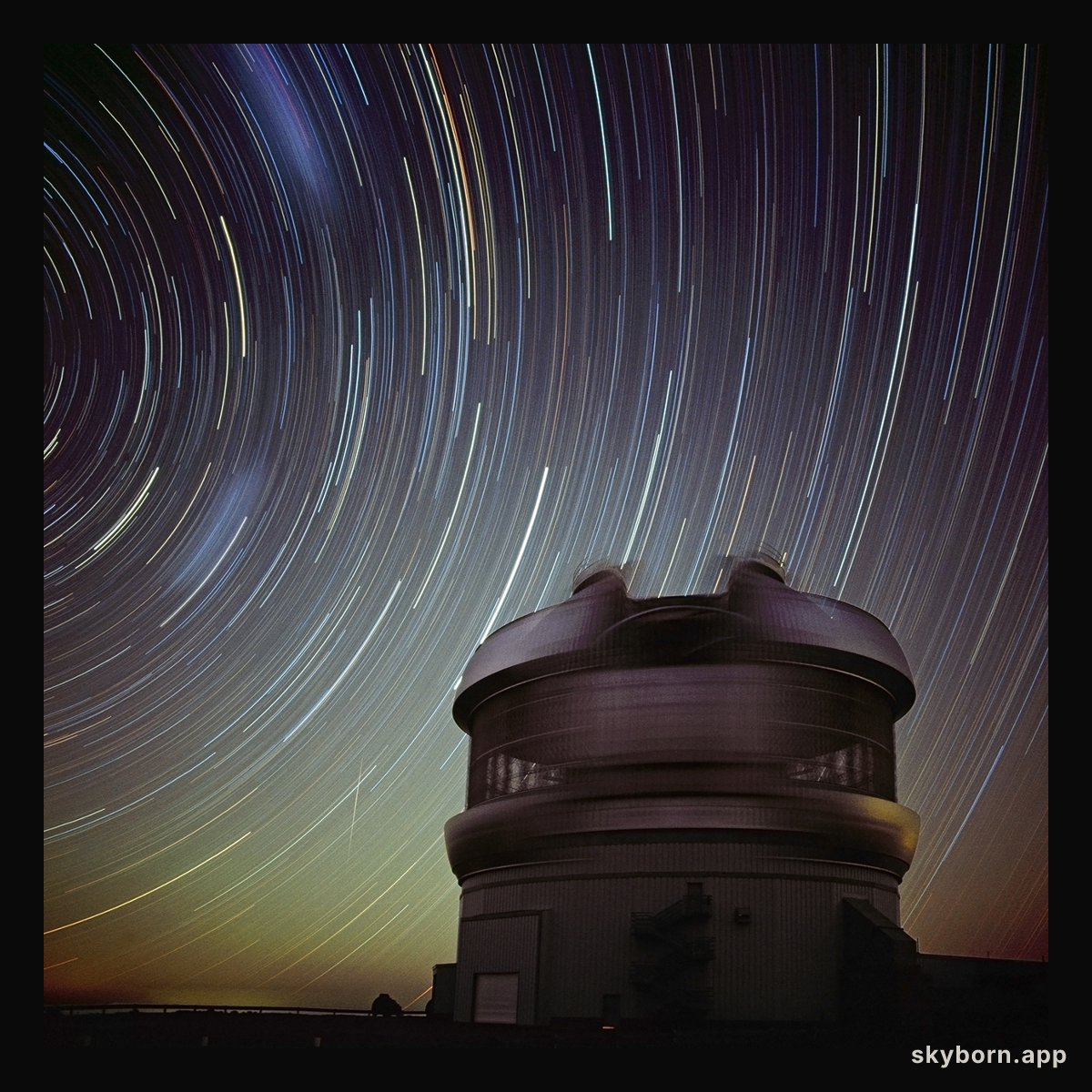Gemini South Star Trails