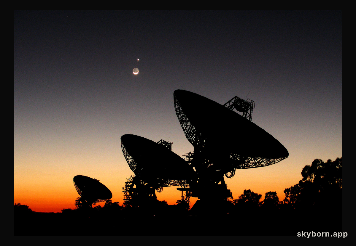 Planets Align Over Australian Radio Telescope Array