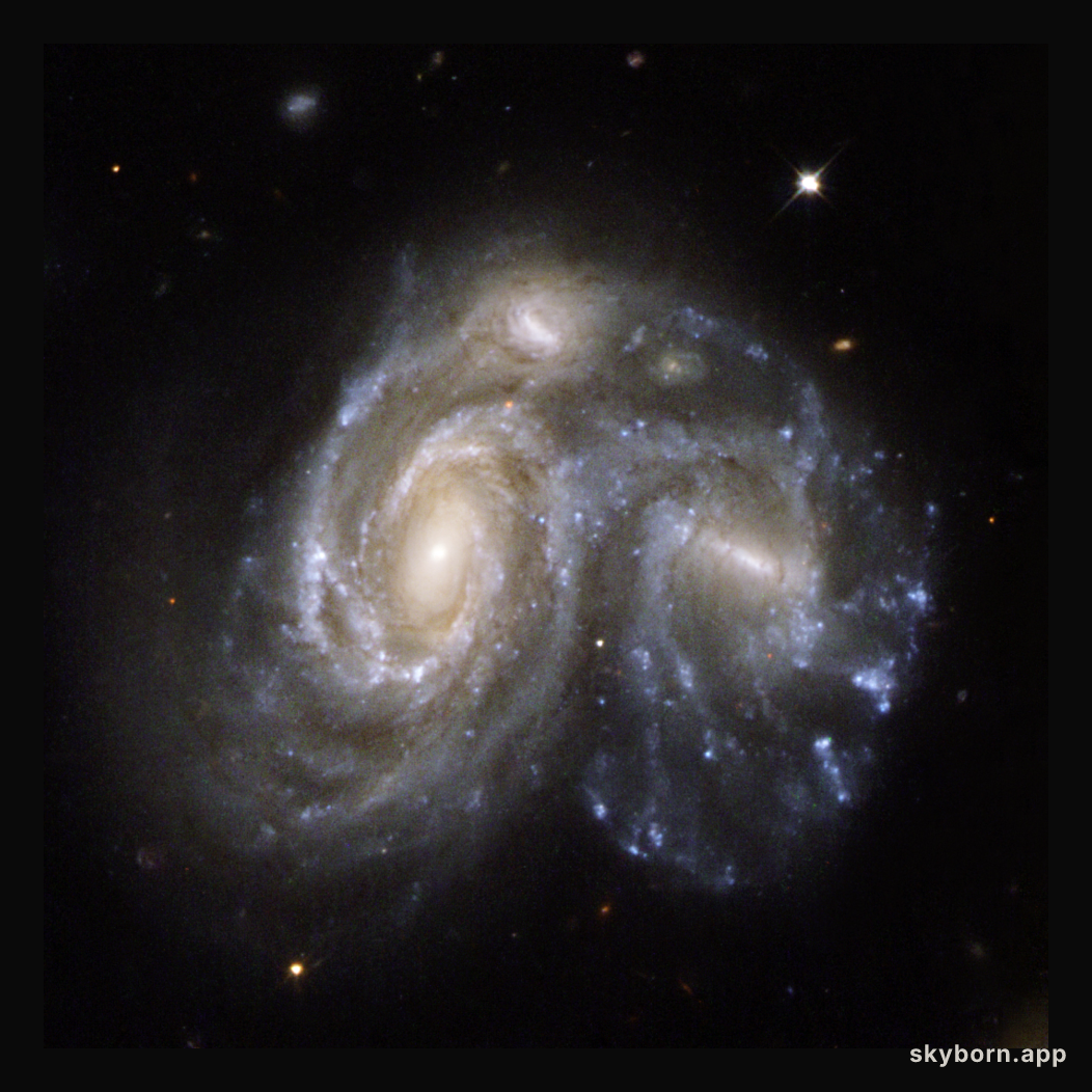 Arp 272