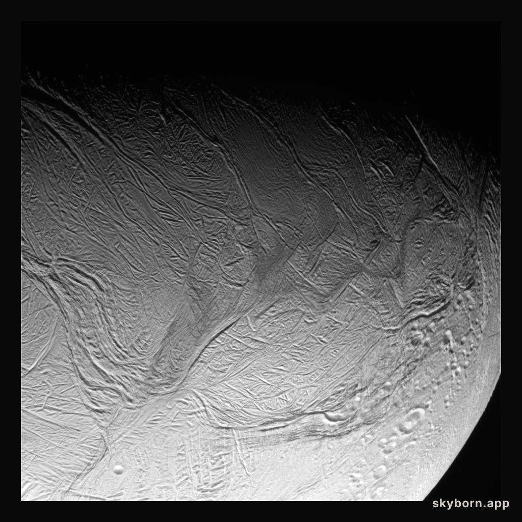 Cassini Passes Through Ice Plumes of Enceladus