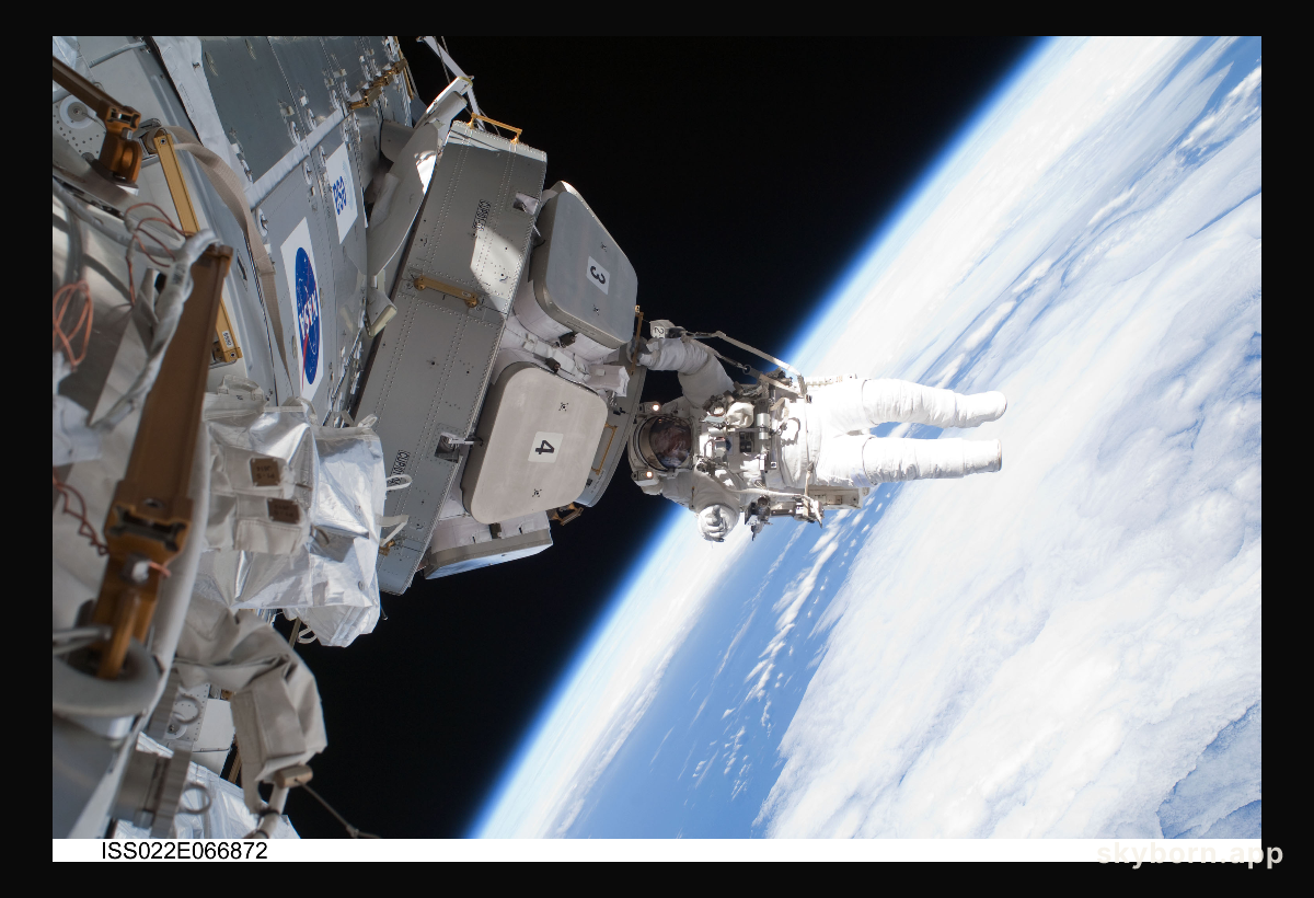 Astronaut Installs Panoramic Space Window