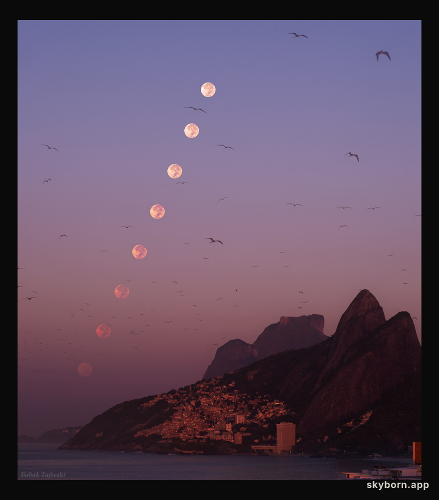 Rio Morning Moonset