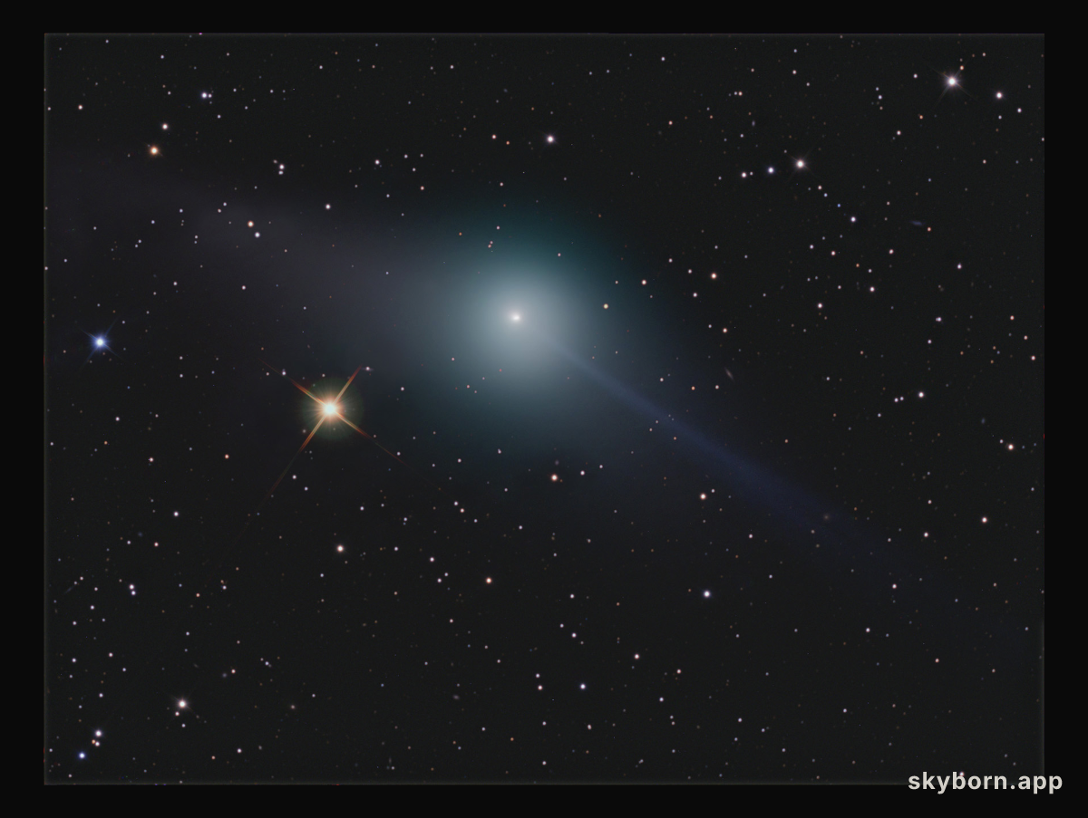The Opposing Tails of Comet Garradd