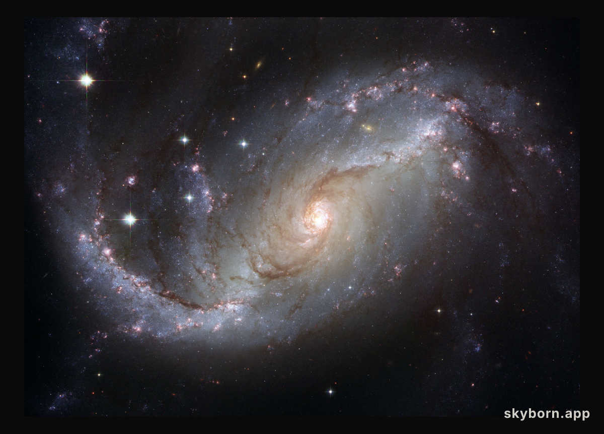 Spiral Galaxy NGC 1672 from Hubble