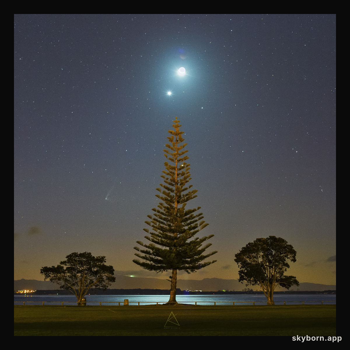 Comet PanSTARRS, Moon, and Venus