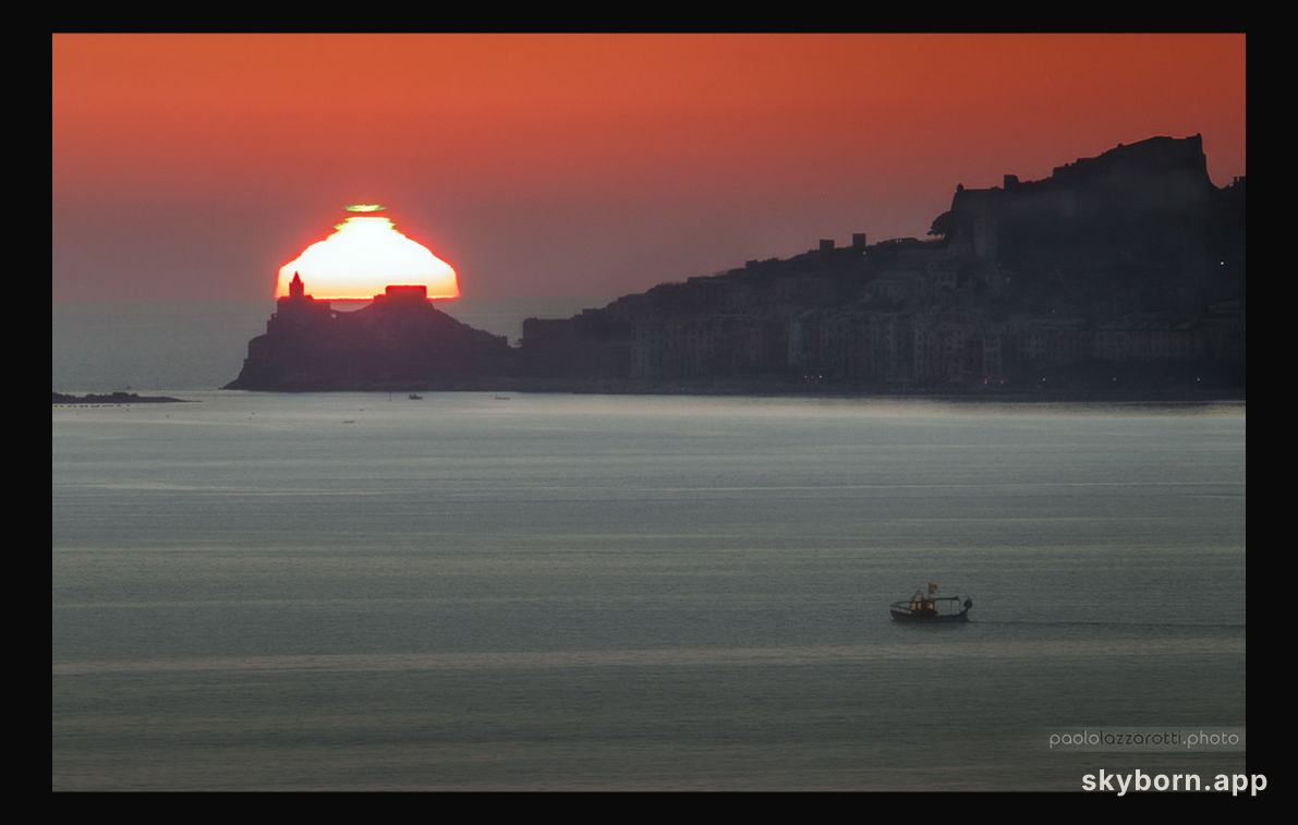 Distorted Green Flash Sunset over Italy