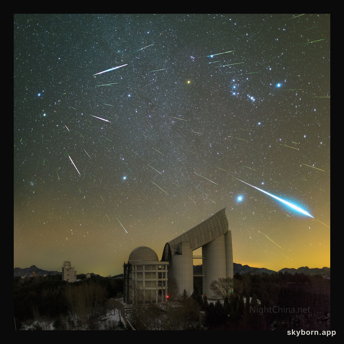 Geminid Meteors over Xinglong Observatory