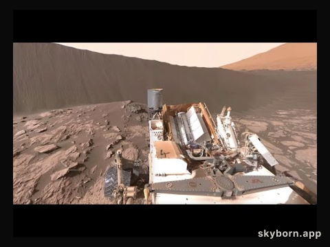NASA's Curiosity Rover at Namib Dune (360 View)