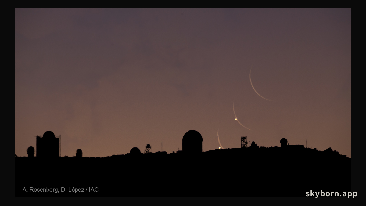 Full Venus and Crescent Moon Rise