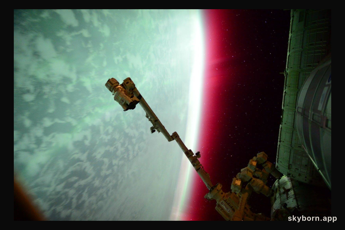 Planet Aurora