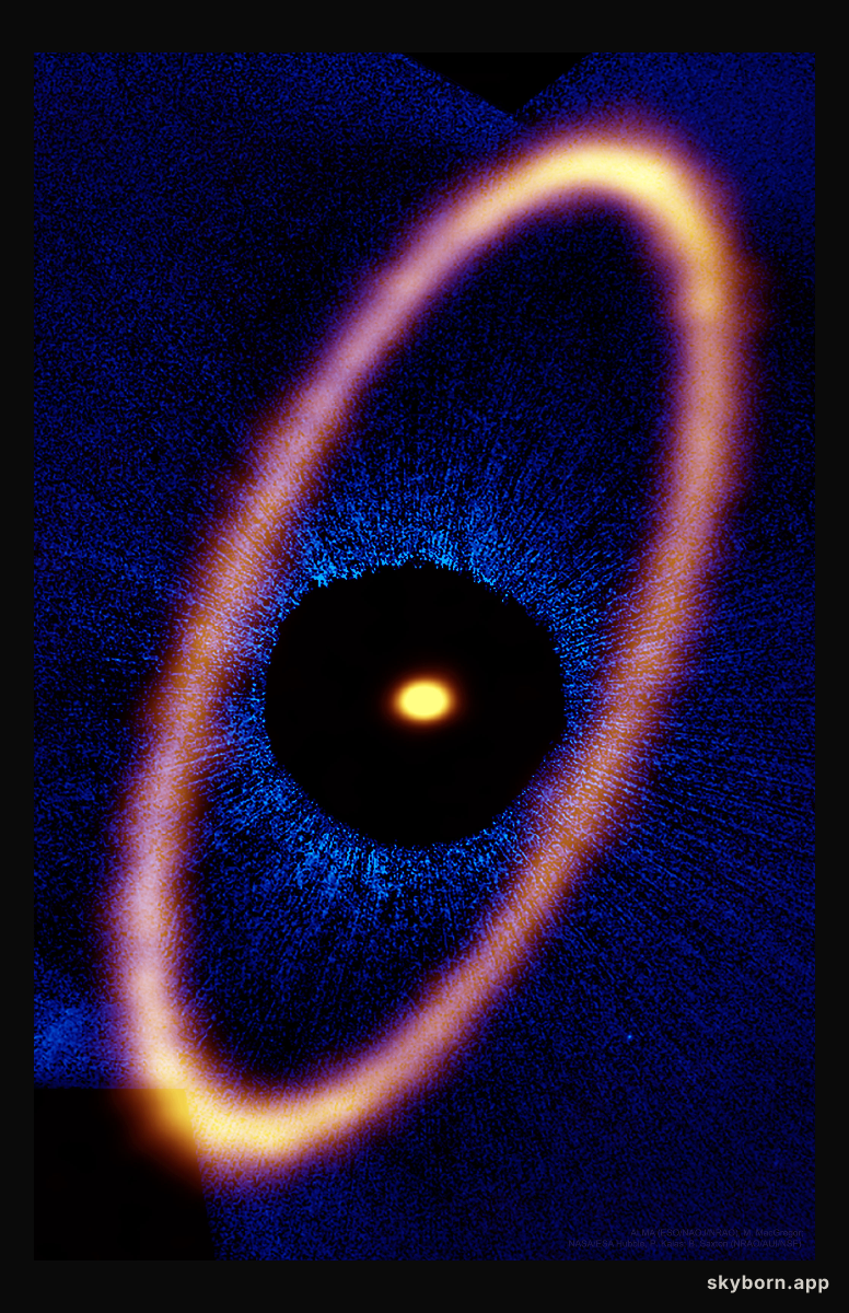 Ice Ring around Nearby Star Fomalhaut