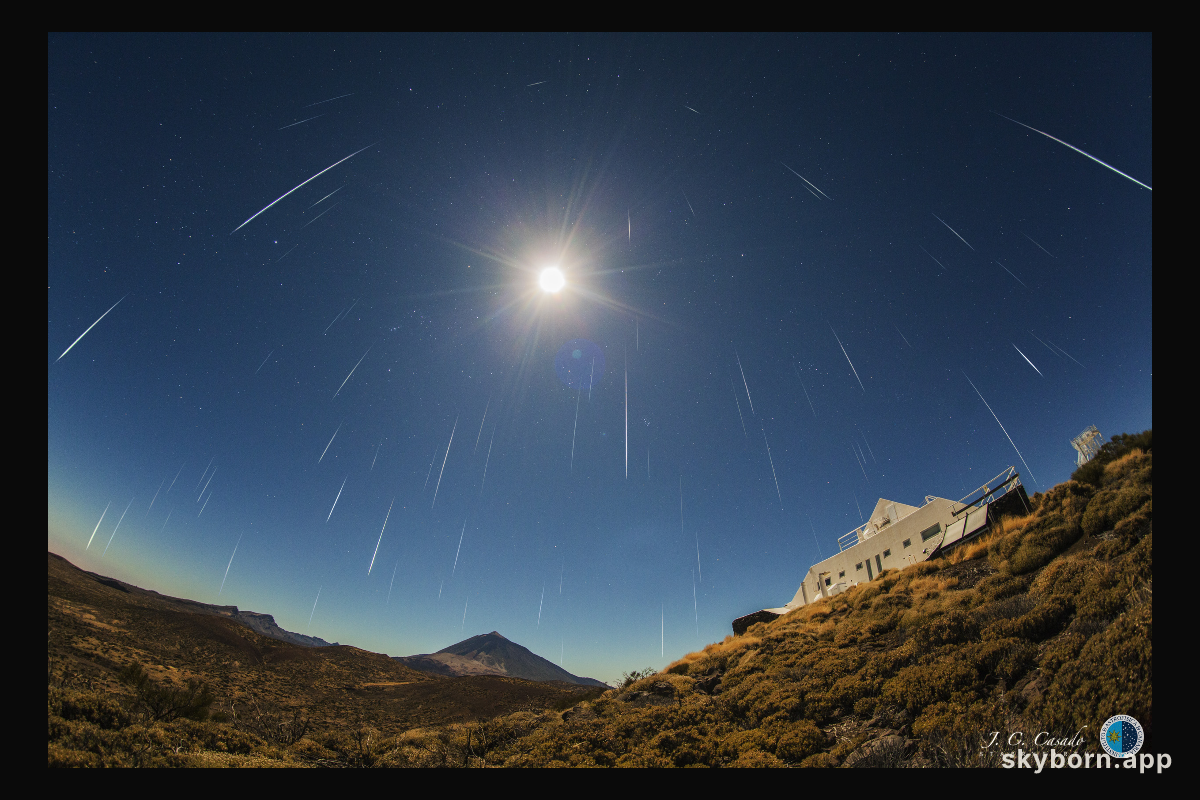 Full Moon Geminids