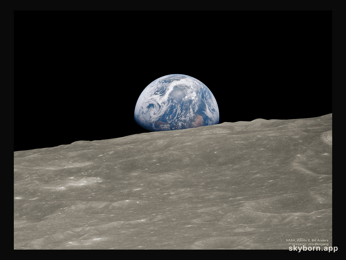 Earthrise 1: Historic Image Remastered