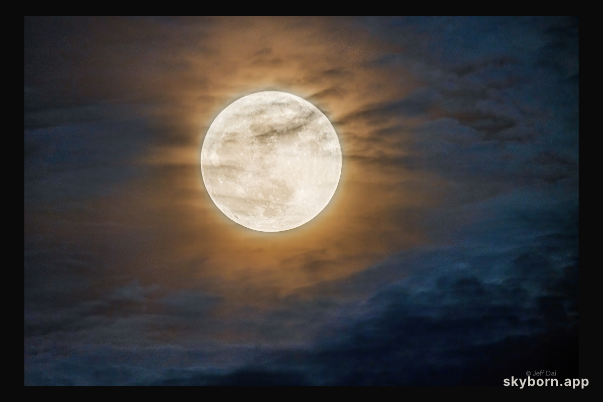 Strawberry Supermoon from China