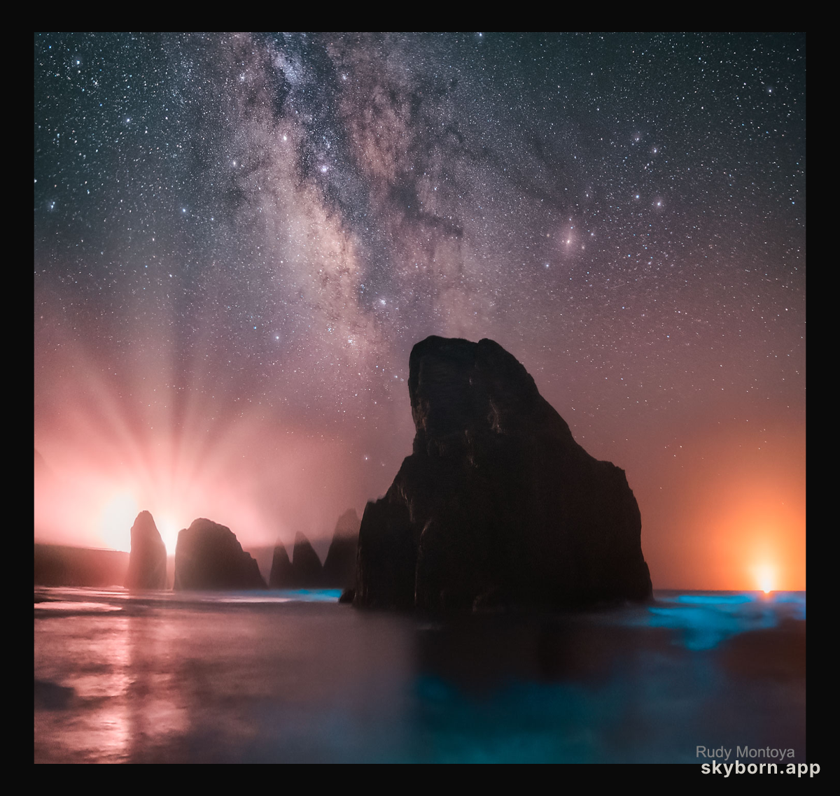 Sea and Sky Glows over the Oregon Coast