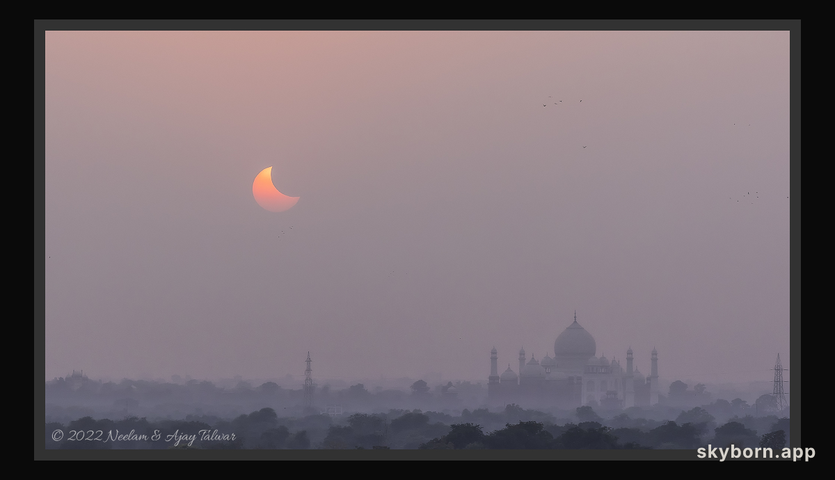 Sunset, Moonset, Taj Mahal