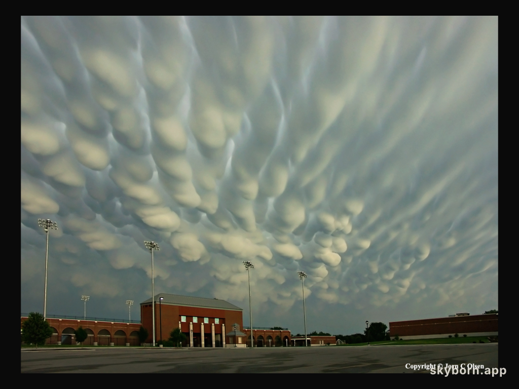 Mammatus Clouds over Nebraska