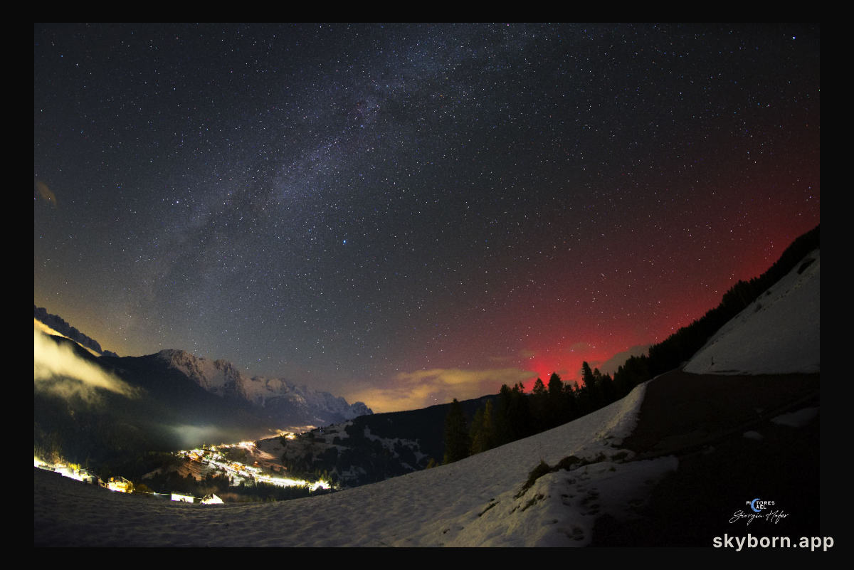 Red Aurora over Italy