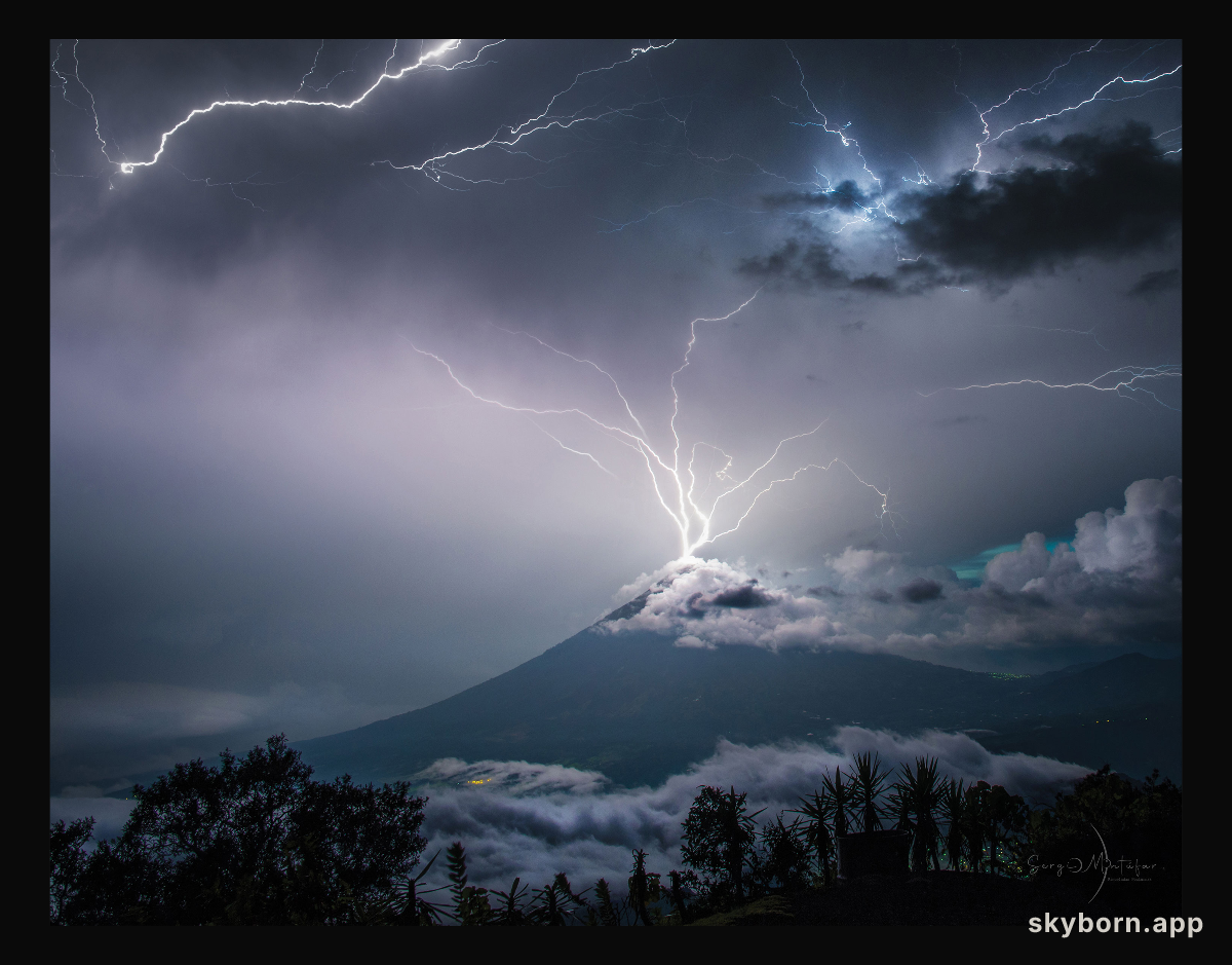 Lightning over the Volcano of Water