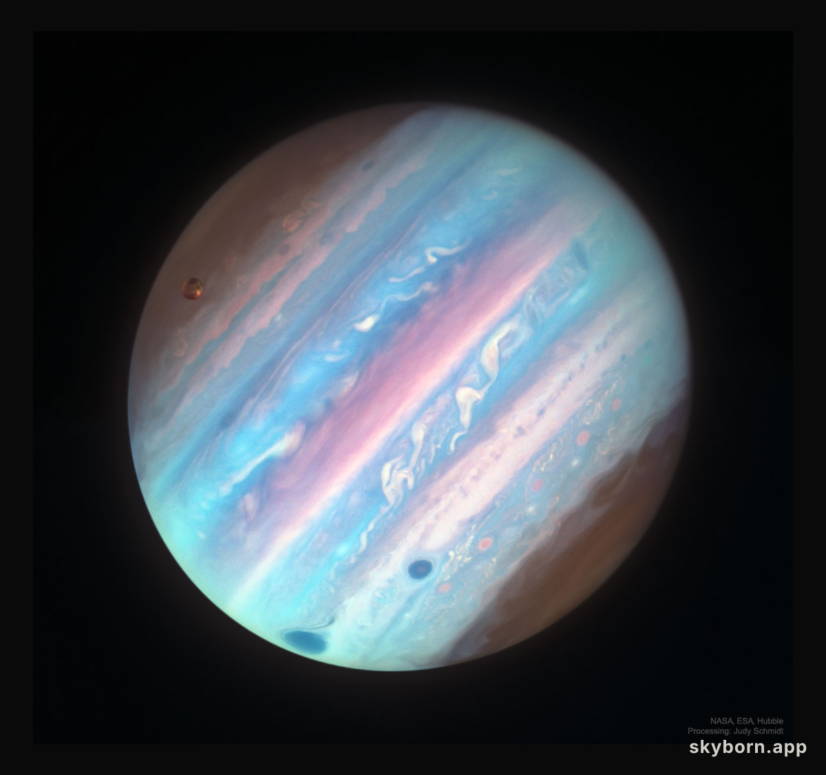 Jupiter in Ultraviolet from Hubble
