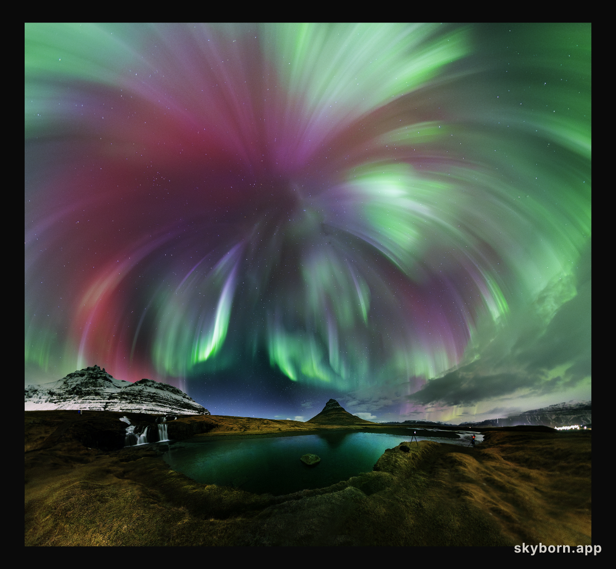 Auroral Corona