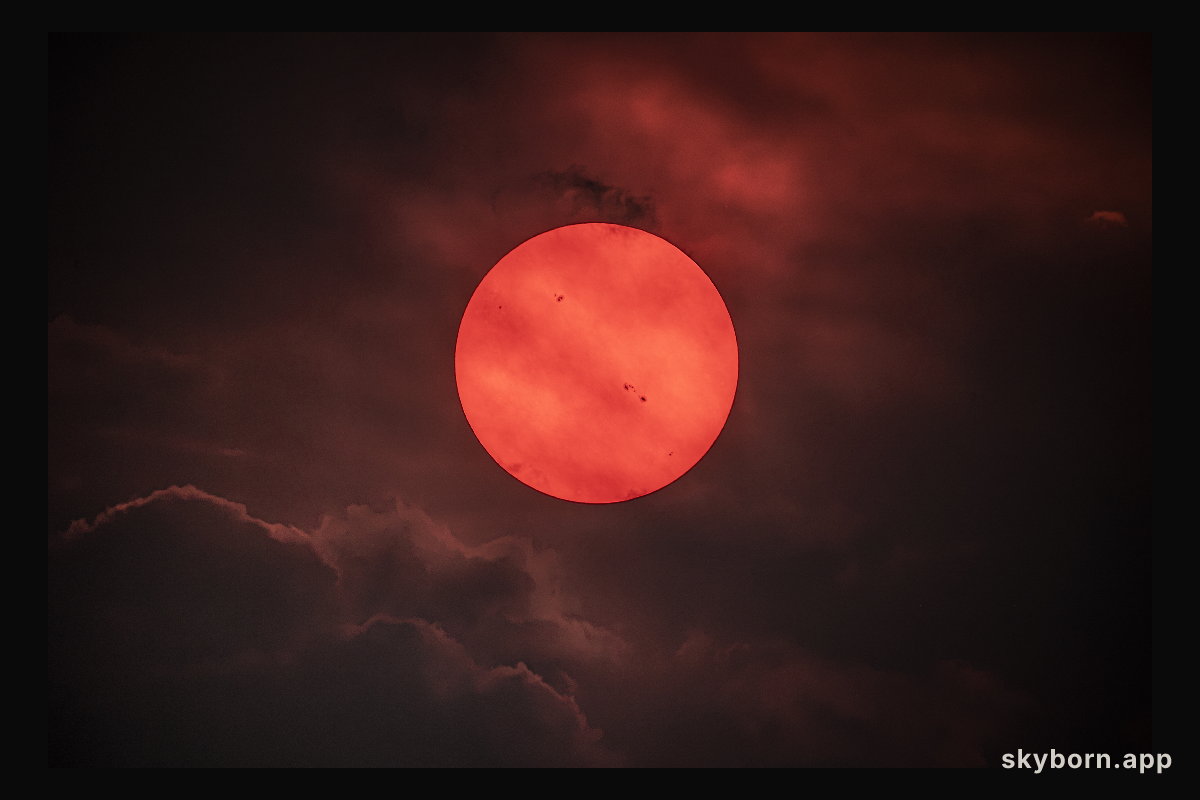Red Sun through Wildfire Smoke