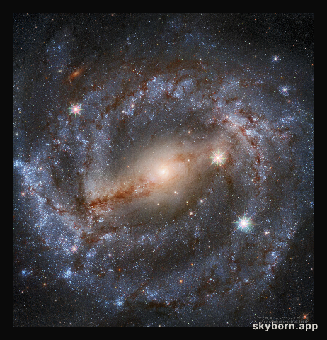NGC 5643: Nearby Spiral Galaxy from Hubble