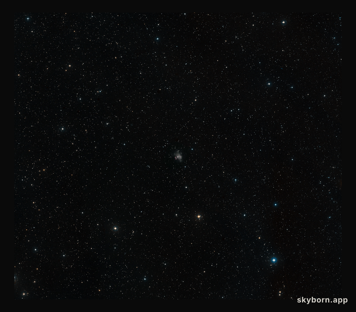 Wide-field image of irregular galaxy Holmberg II (ground-based image)