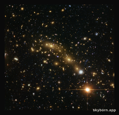Hubble image of galaxy cluster MACS J0416.1 to 2403