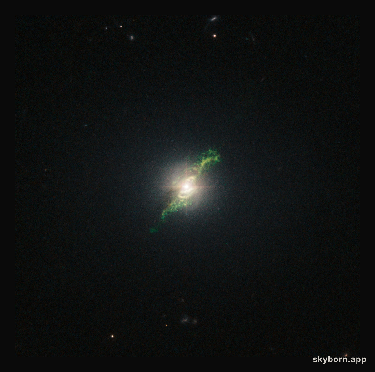 Hubble view of green filament in galaxy Mrk 1498