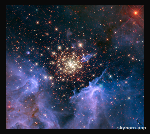 Starburst cluster shows celestial fireworks