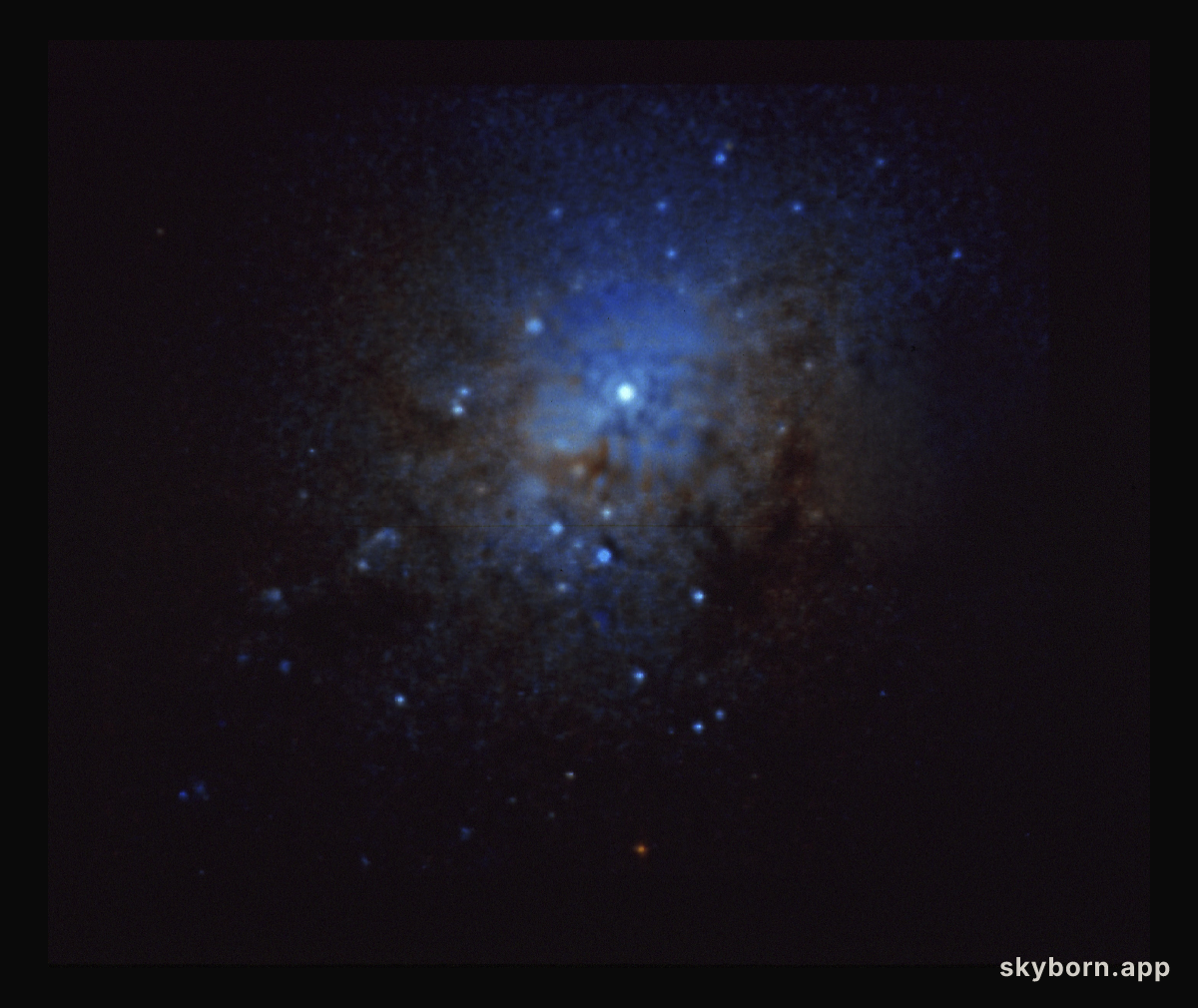 Globular clusters at the core of NGC 1275