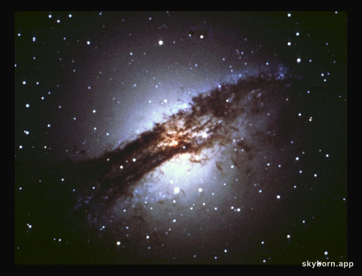 Turbulent Cauldron of Starbirth in nearby active galaxy (ground-based image)