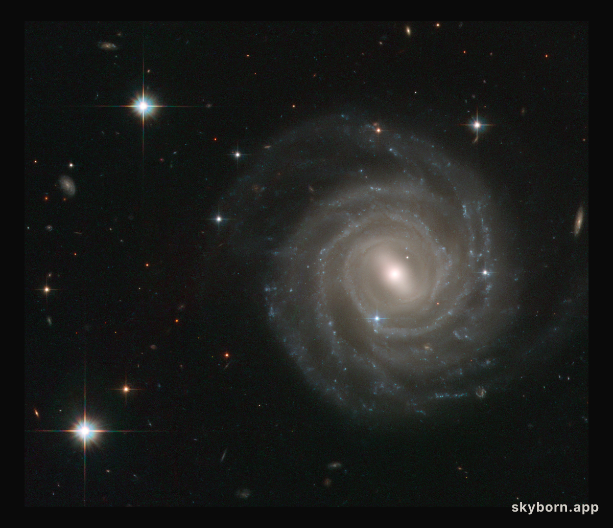 Barred spiral bares all