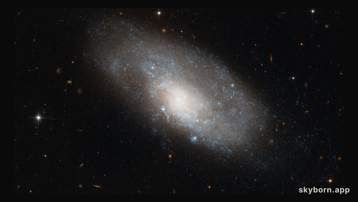 A spiral galaxy in Hydra