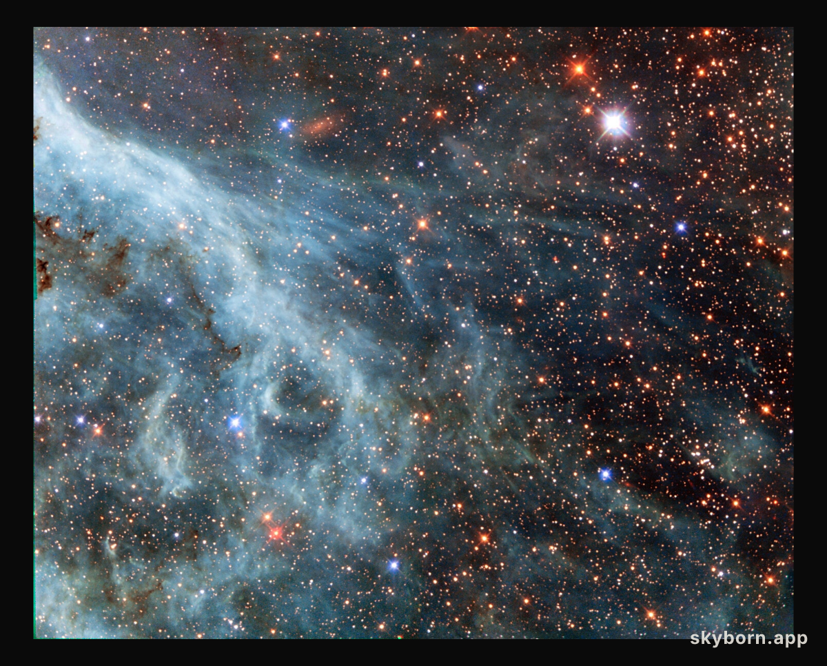 Turquoise-tinted plumes in the Large Magellanic Cloud