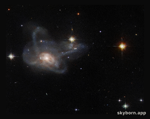 Hubble Spies a Galactic Gem