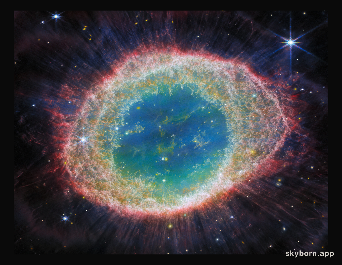 Webb captures detailed beauty of Ring Nebula (NIRCam image - cropped)