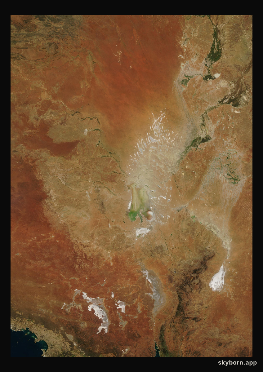 The Earth on 4 July 2000 · Lake Eyre, Australia