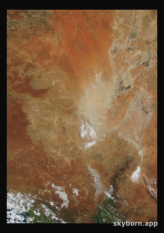 The Earth on 4 July 2014 · Lake Eyre, Australia
