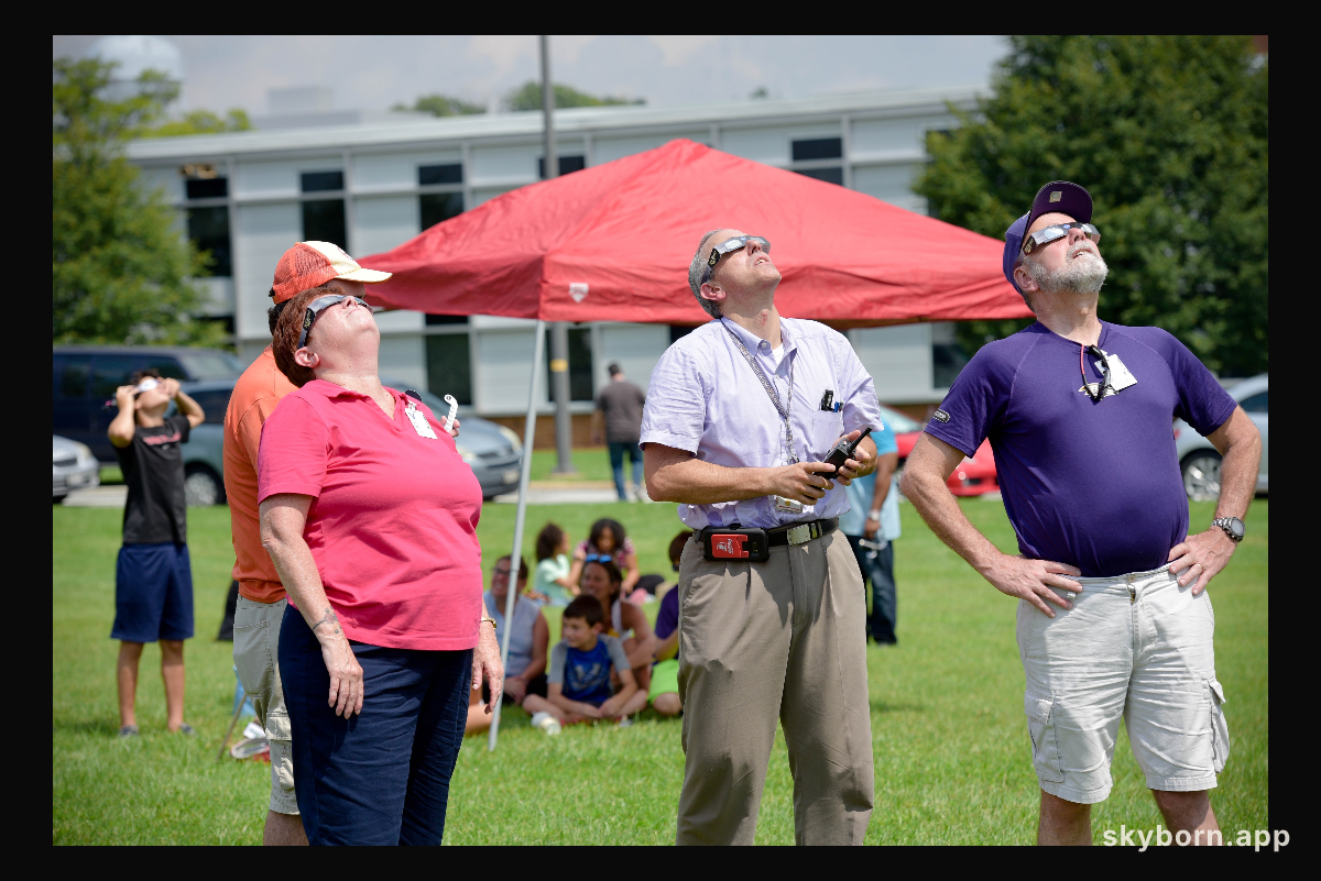 Solar Eclipse viewing at the Goddard Space Flight Center Mall