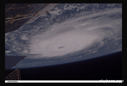 This oblique view of the Hurricane Frances was photographed with a digital still camera from the International Space